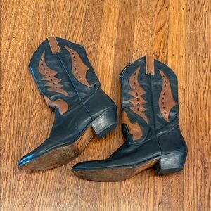 Vintage Leather Black and Brown Western Cowboy Boots - women's size 10